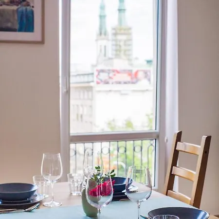 Apartment Metro Politechnika Warsaw